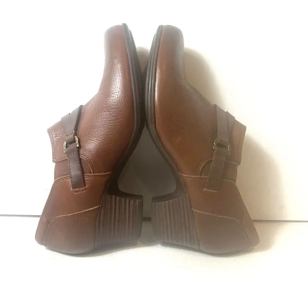 Clarks Collection Womens Pumps Shoes Size 8.5M Brown Leather Slip On Clog Bootie - Picture 5 of 11